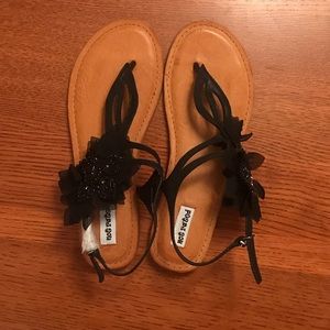 Not Rated Sandals. Size 8.5. NWT.